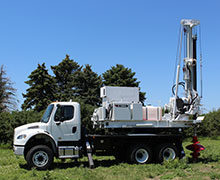 特雷克斯螺旋钻650系列-侧视螺旋钻在钻井位置